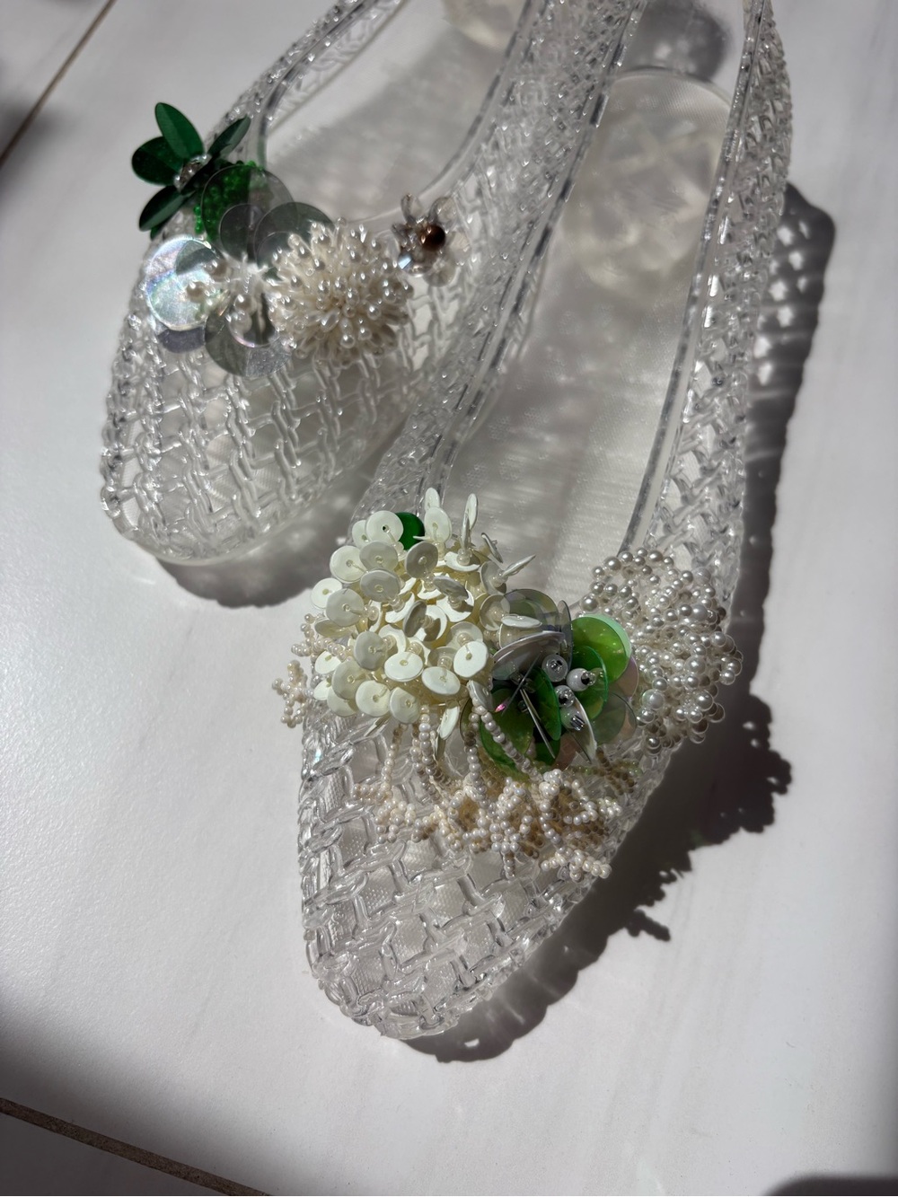 Heavenly Jelly Crystal Clear Jelly Flats with Pearl & Sequin Flower -